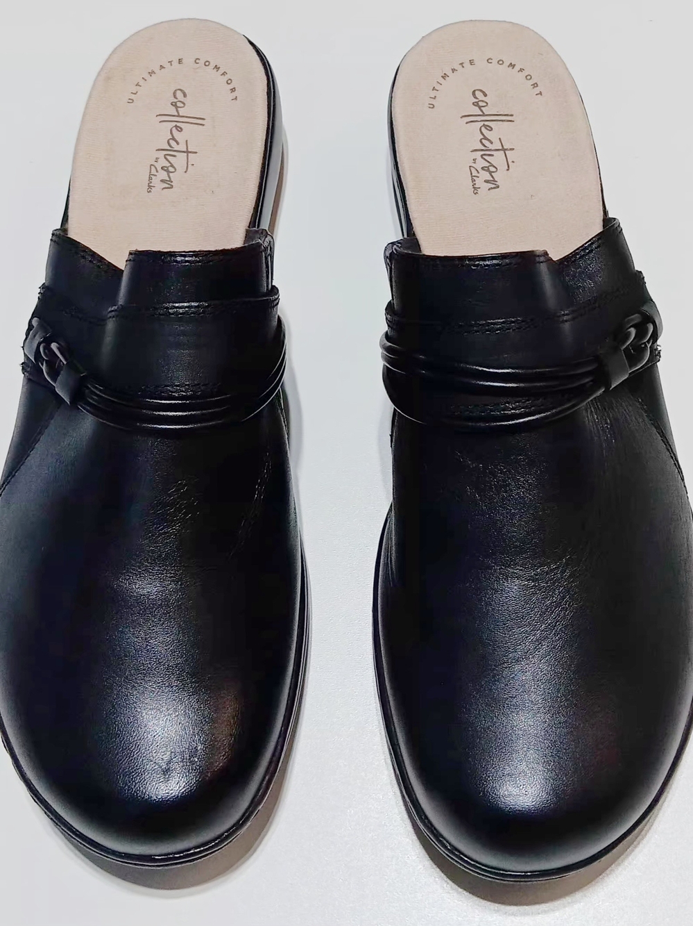 CLARKS Women's Leisa Clover Black Leather Slip On Mule Size 10M